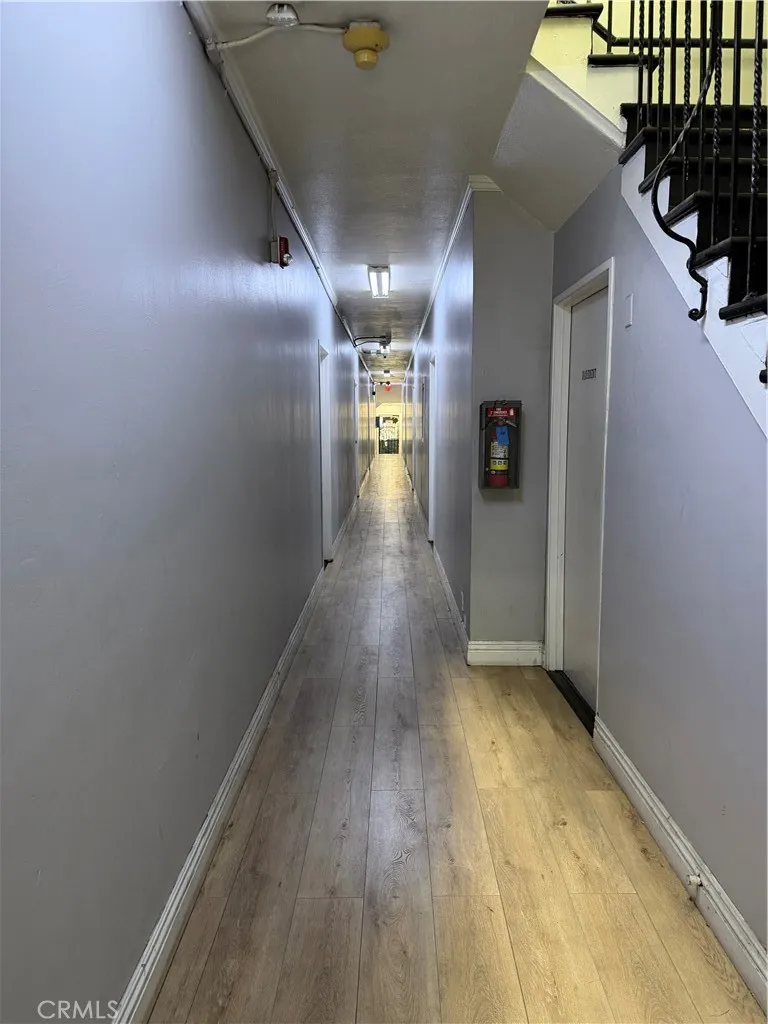 331 W 45th Street Los Angeles, CA 90037
