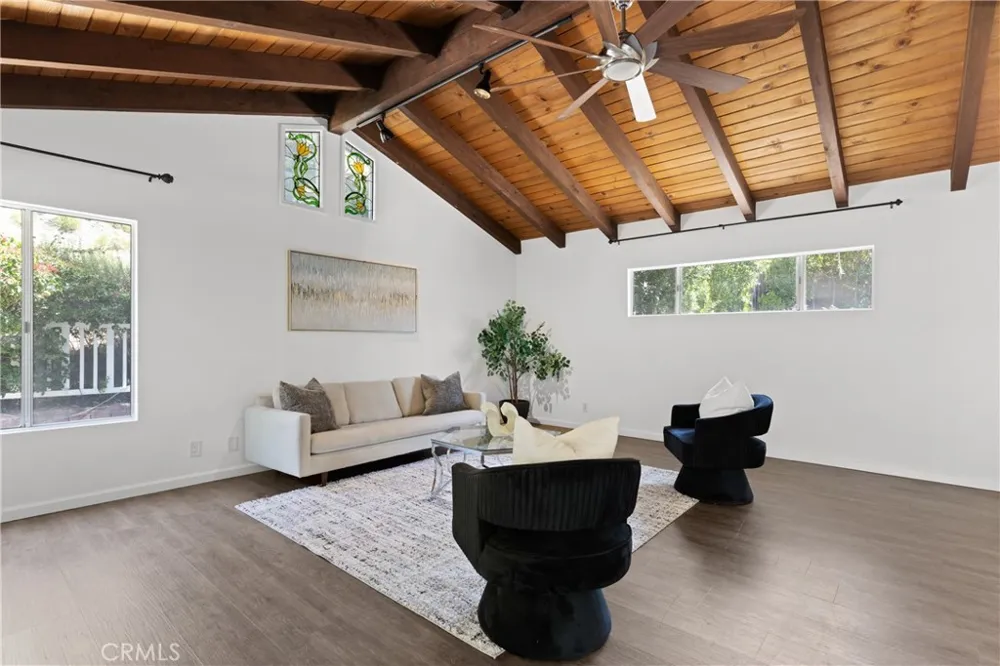 7971 Sangamon Avenue Sun Valley, CA 91352