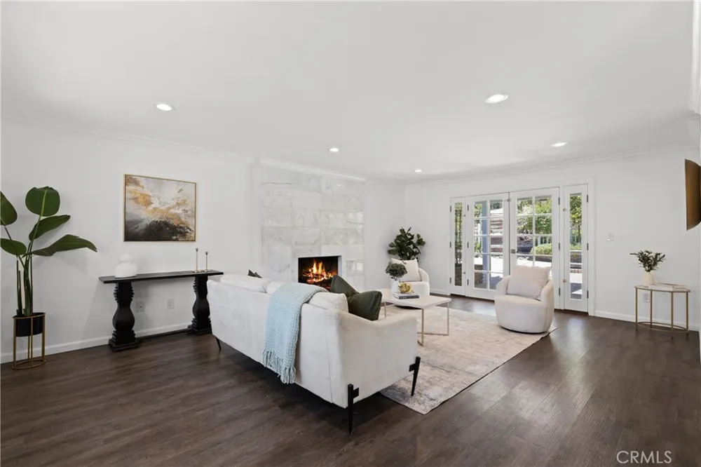 7971 Sangamon Avenue Sun Valley, CA 91352