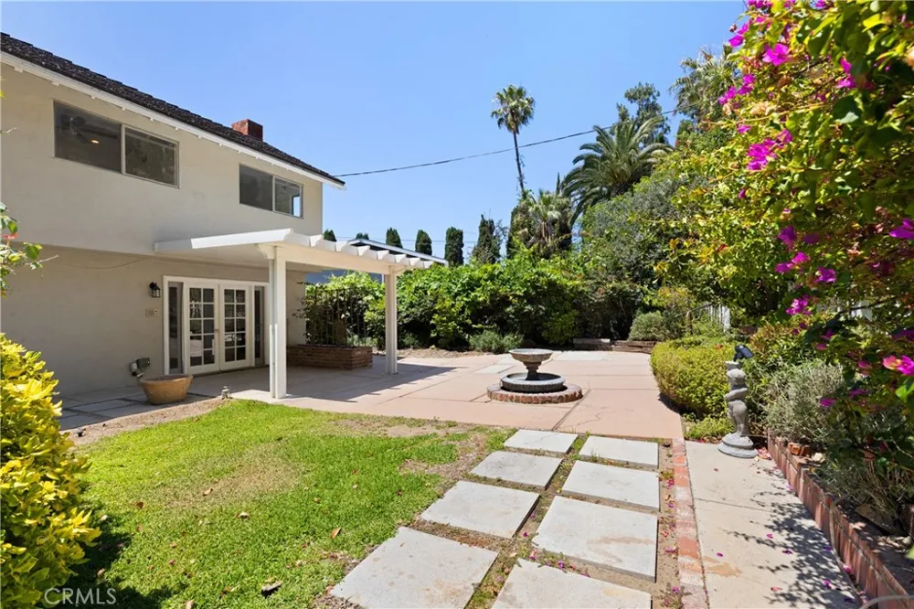 7971 Sangamon Avenue Sun Valley, CA 91352
