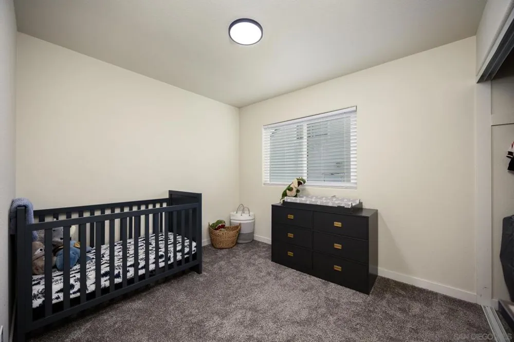 10105 Shaggybark Dr Santee, CA 92071