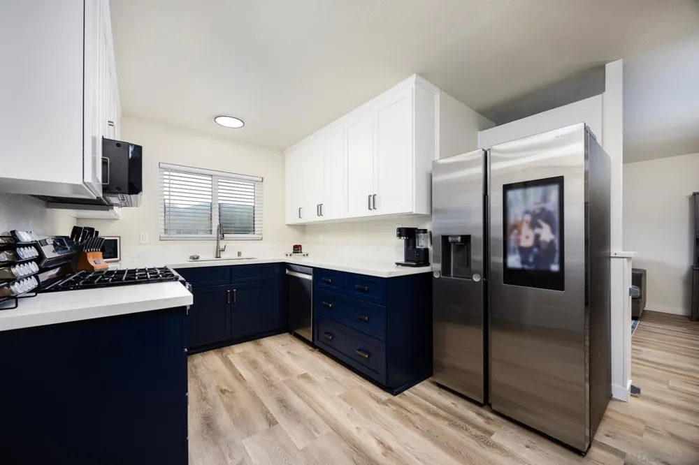 10105 Shaggybark Dr Santee, CA 92071