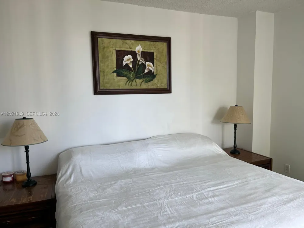 20335 W Country Club Dr #2302 Aventura, FL 33180