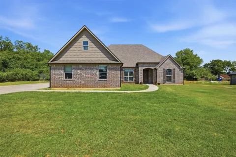 106 Highland Drive