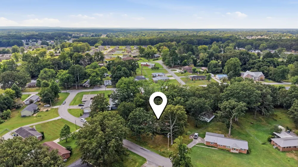 802 Lowry St Manchester, TN 37355