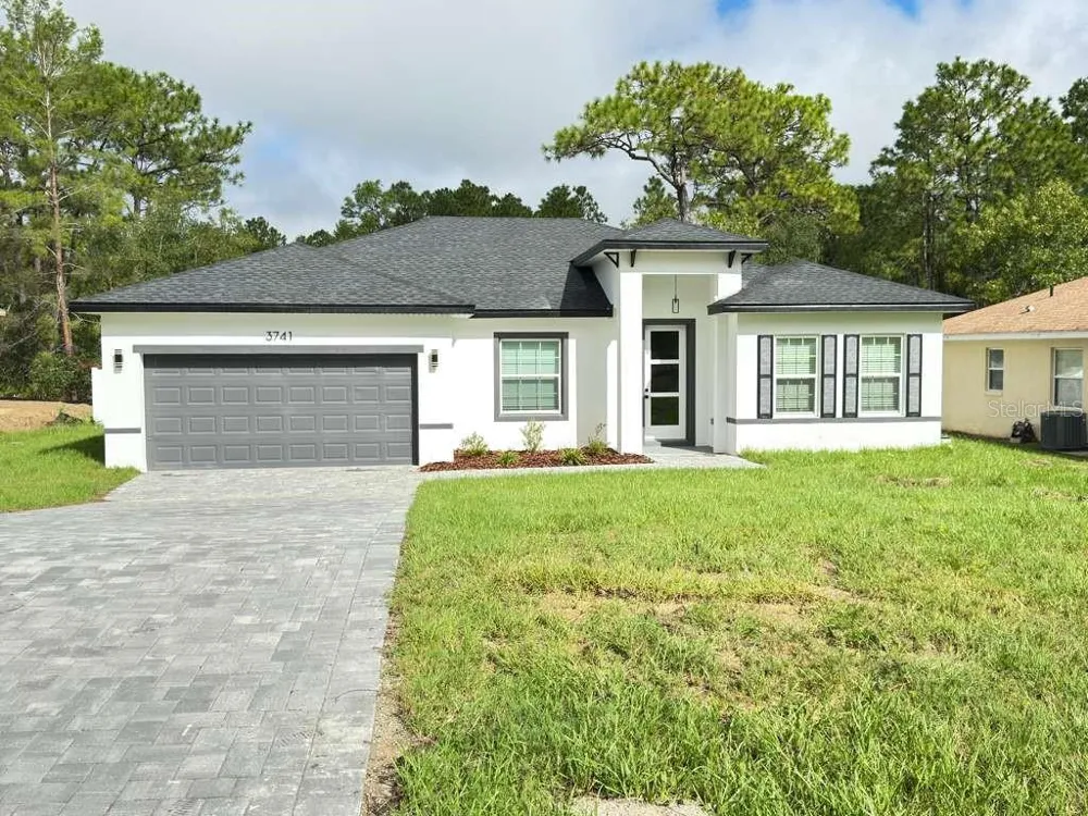3741 W FOREST DRIVE W Dunnellon, FL 34433