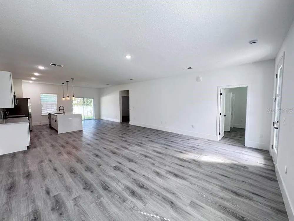 3741 W FOREST DRIVE W Dunnellon, FL 34433