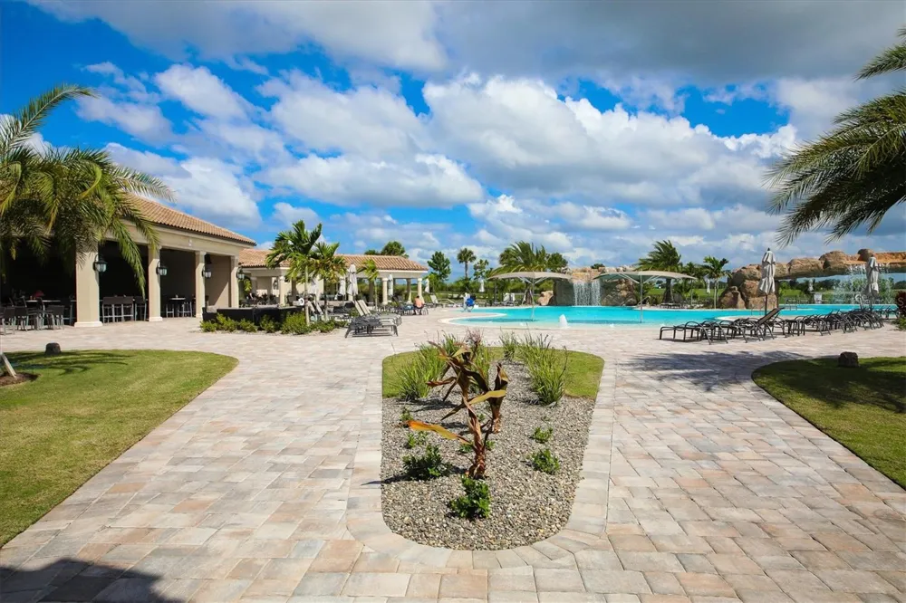 16804 VARDON TERRACE #307 Bradenton, FL 34211