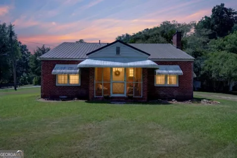 101 Miller DR