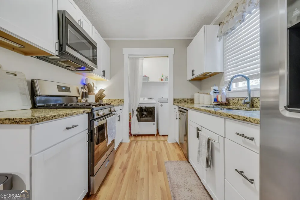 319 Elizabeth LN Griffin, GA 30223