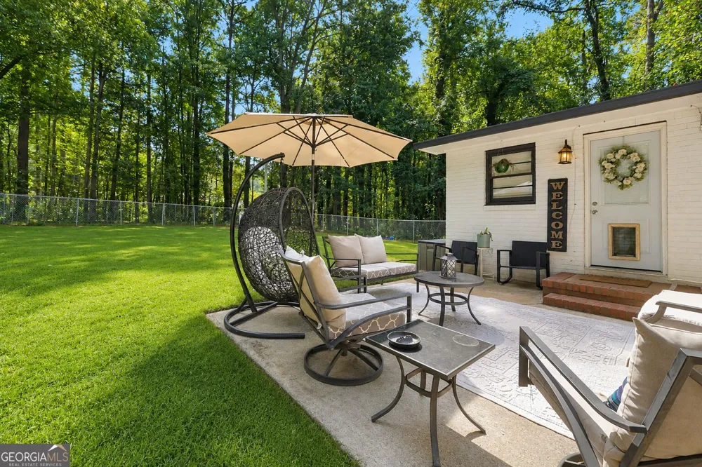 319 Elizabeth LN Griffin, GA 30223