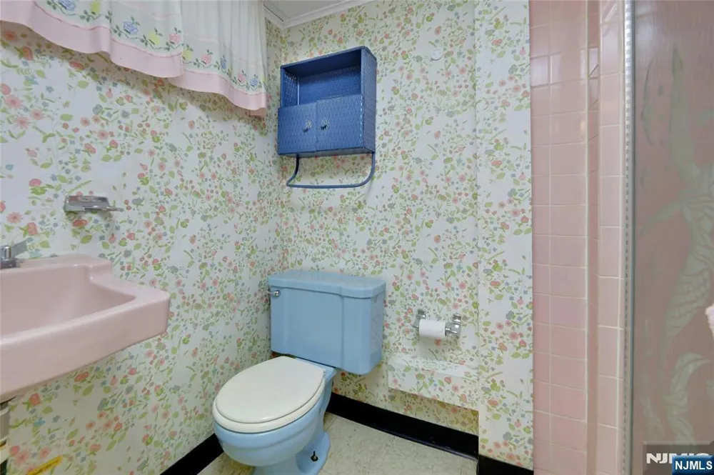 77 High Street Clifton, NJ 07014