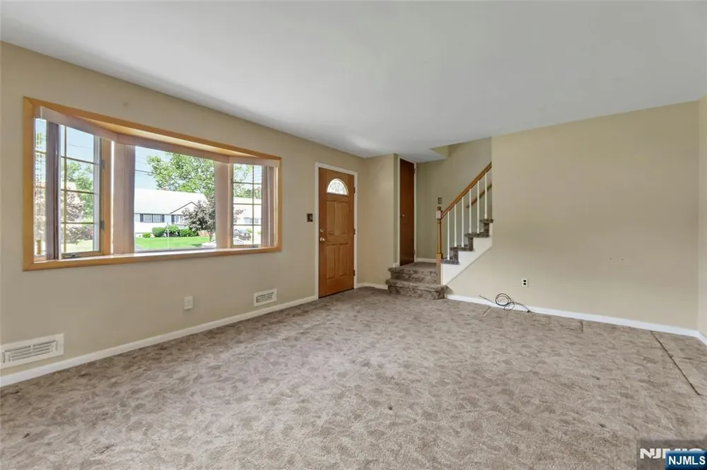 77 High Street Clifton, NJ 07014