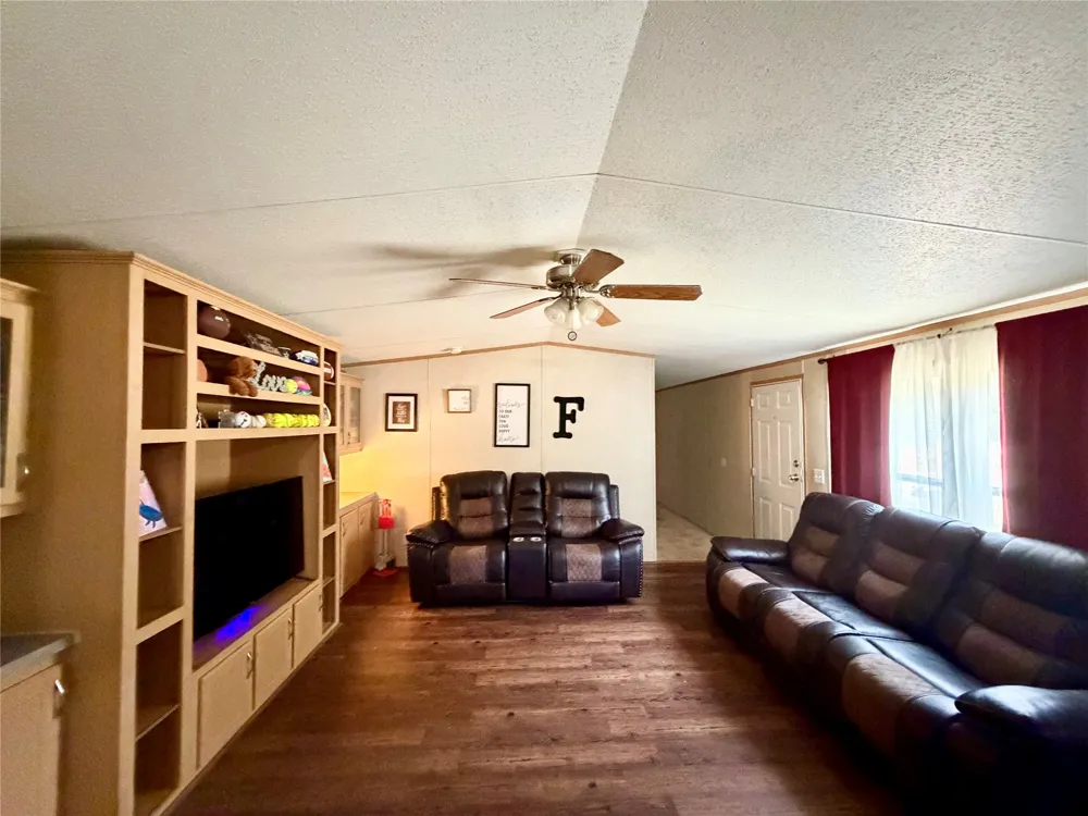 3341 Fm 778 Mineola, TX 75773