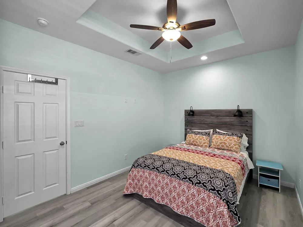 2302 Highway 87 Gilchrist, TX 77617