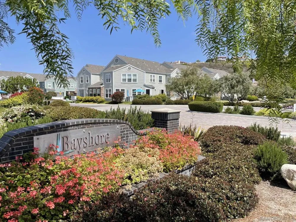4788 Beachwood Carlsbad, CA 92008