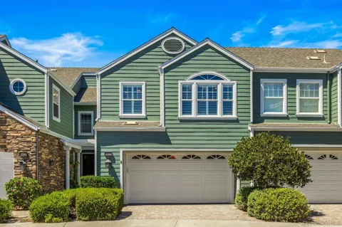 4788 Beachwood