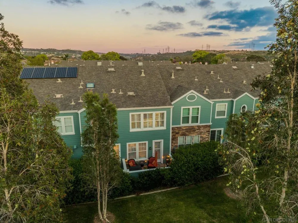 4788 Beachwood Carlsbad, CA 92008