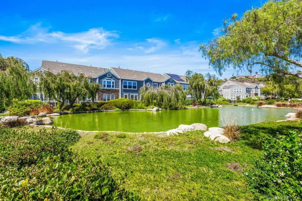 4788 Beachwood Carlsbad, CA 92008