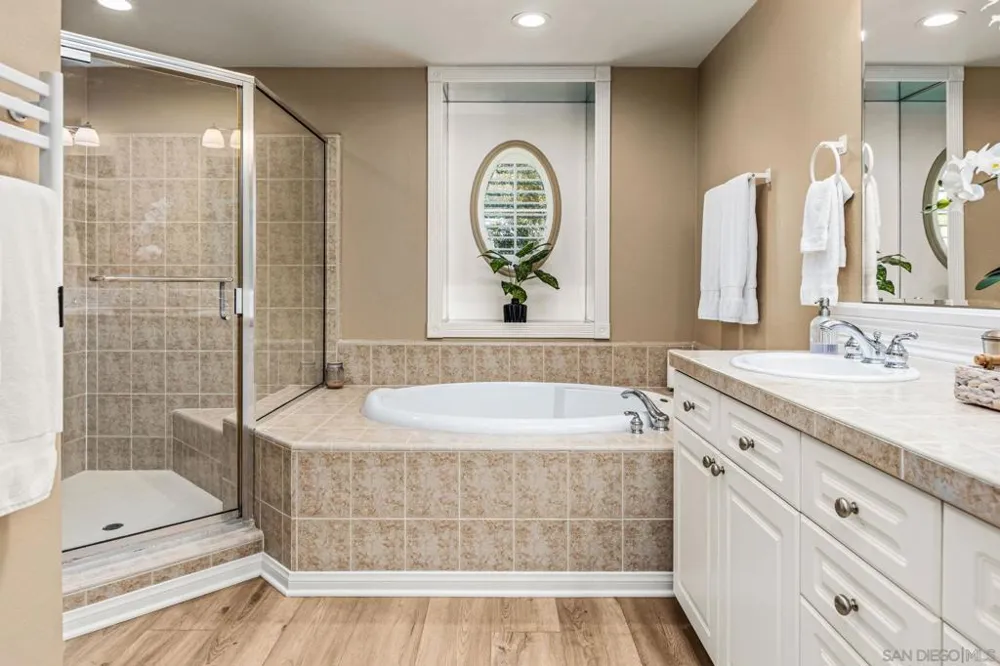 4788 Beachwood Carlsbad, CA 92008