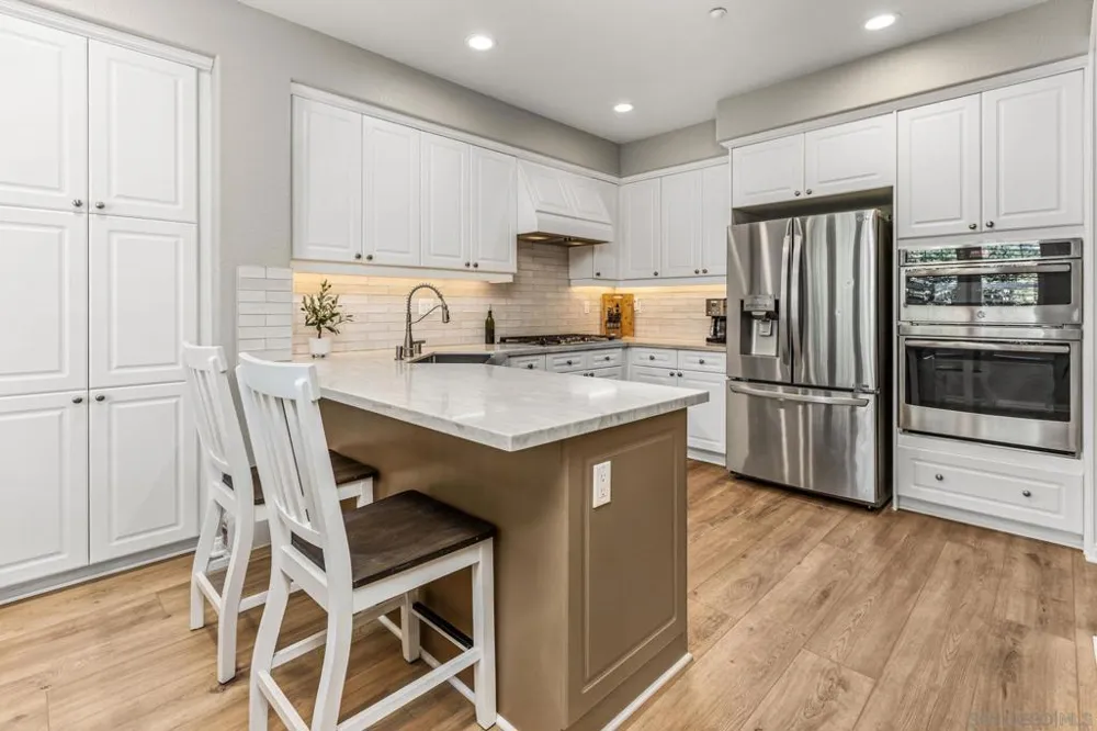 4788 Beachwood Carlsbad, CA 92008