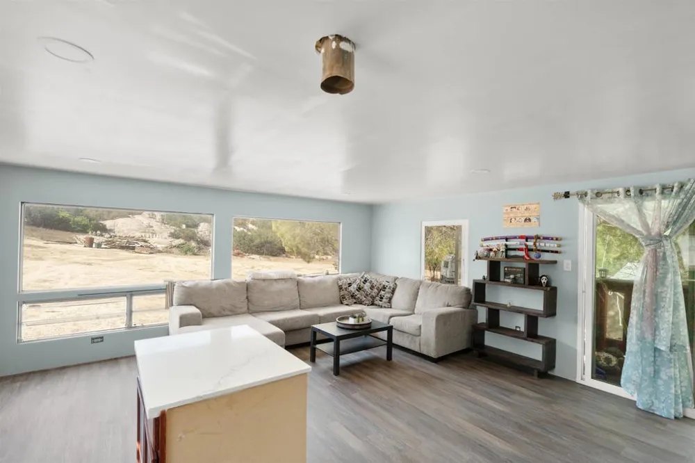 2226 Buckman Springs Campo, CA 91906
