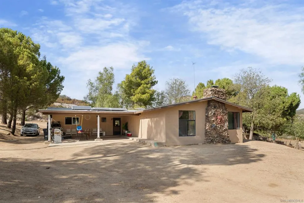 2226 Buckman Springs Campo, CA 91906