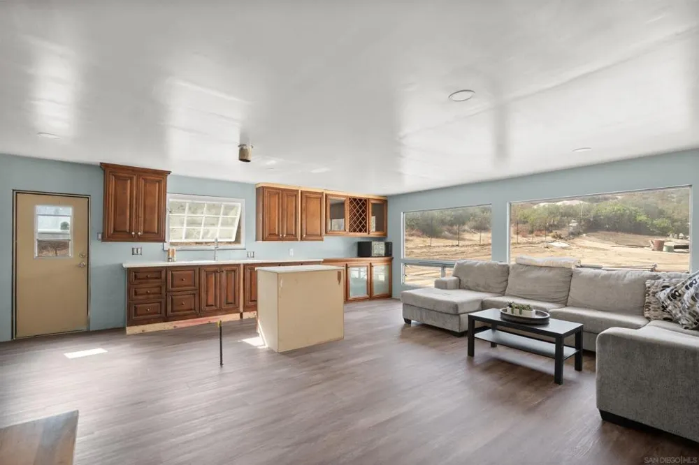 2226 Buckman Springs Campo, CA 91906