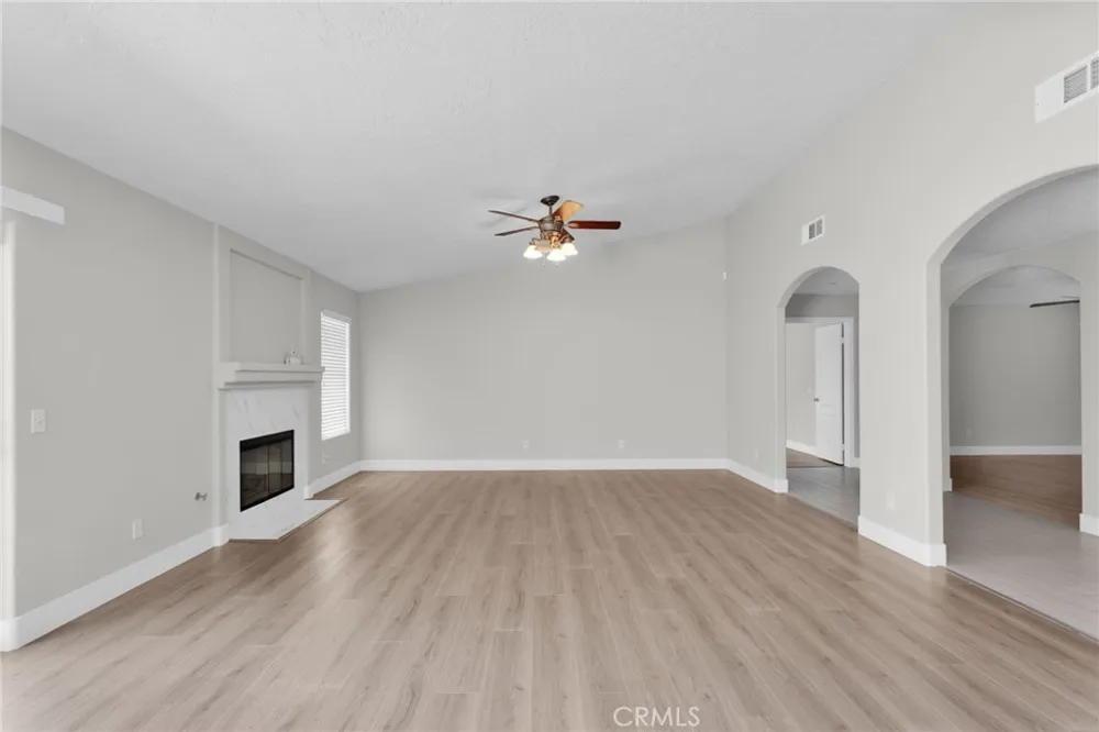 17389 Central Road Apple Valley, CA 92307