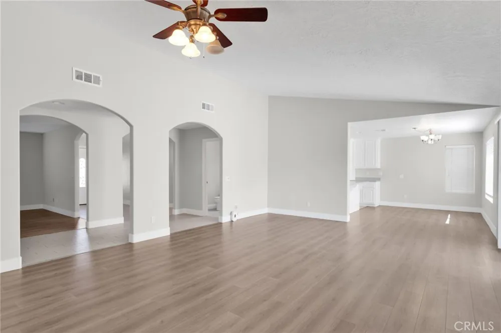 17389 Central Road Apple Valley, CA 92307