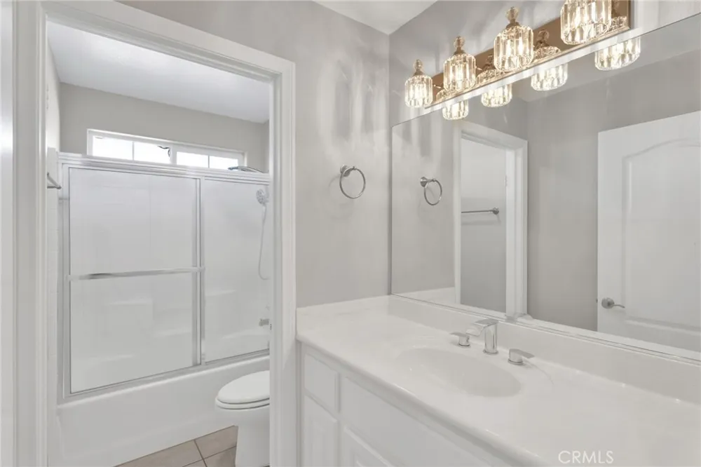17389 Central Road Apple Valley, CA 92307