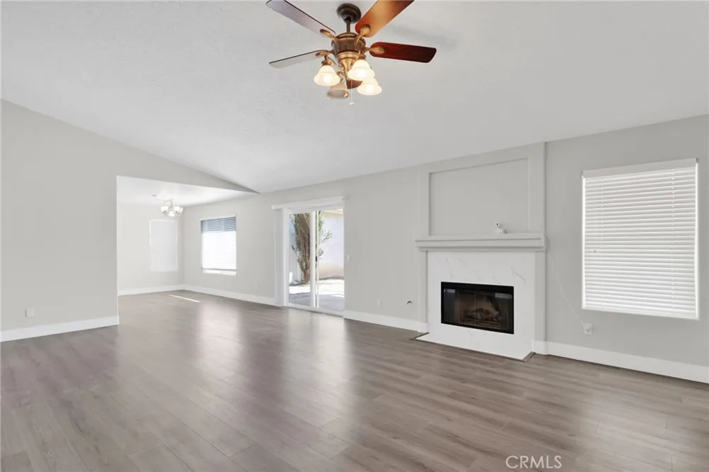 17389 Central Road Apple Valley, CA 92307