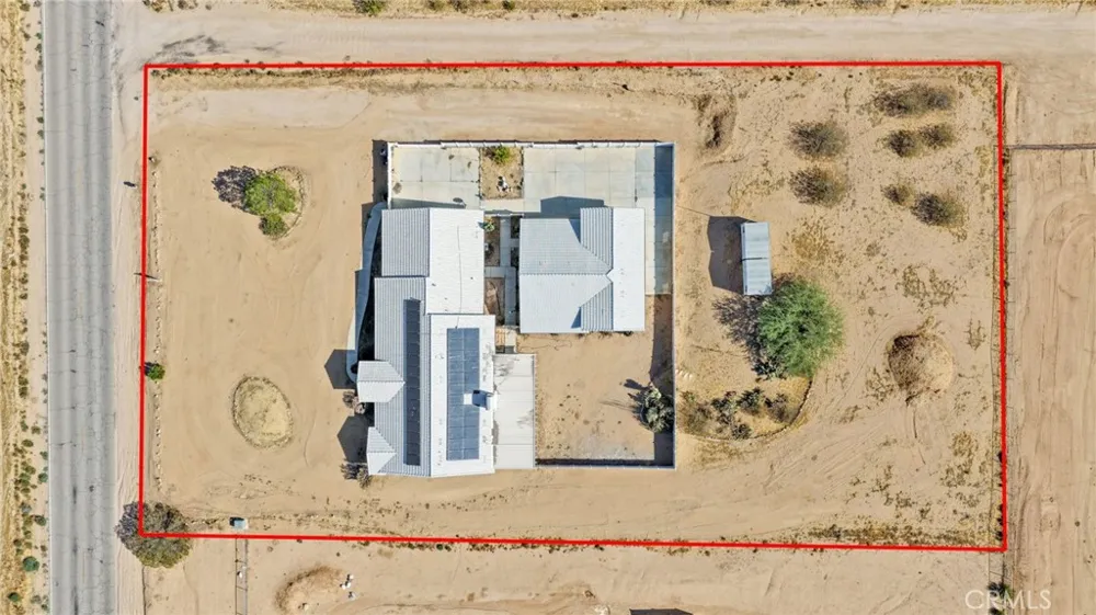 17389 Central Road Apple Valley, CA 92307
