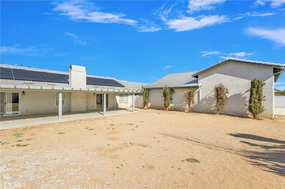 17389 Central Road Apple Valley, CA 92307