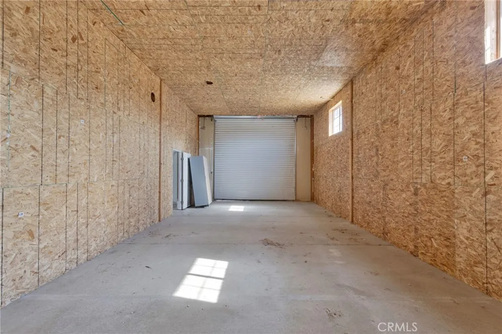 17389 Central Road Apple Valley, CA 92307