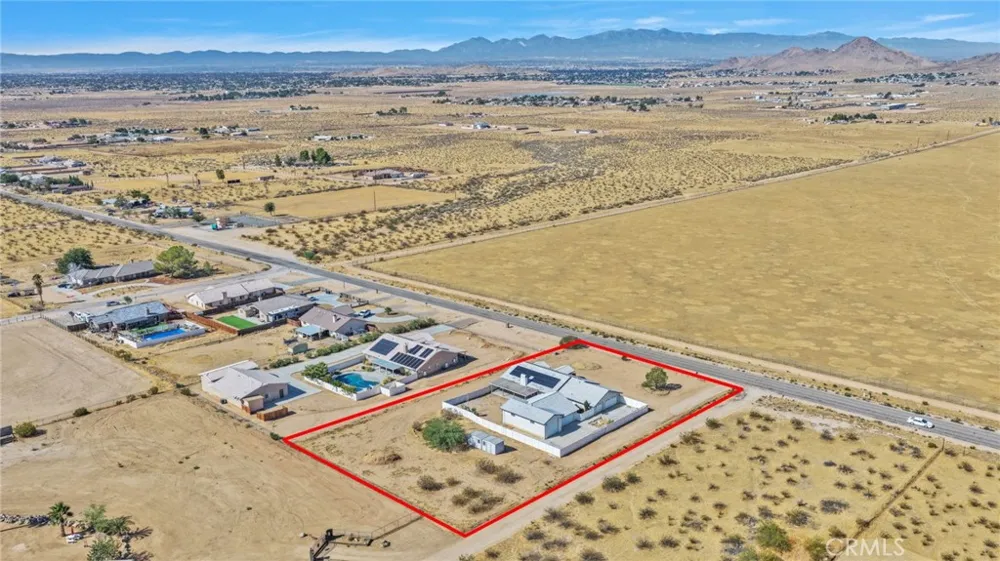 17389 Central Road Apple Valley, CA 92307
