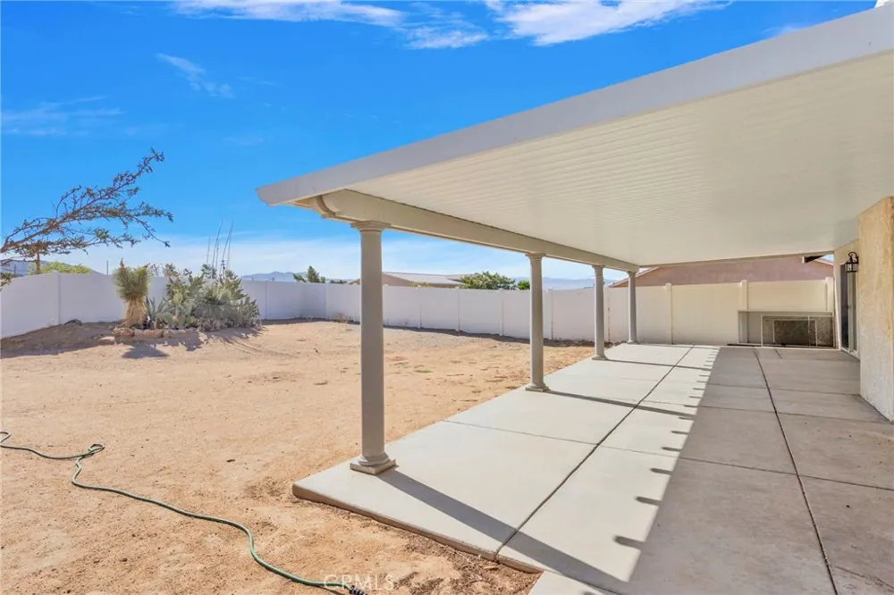 17389 Central Road Apple Valley, CA 92307