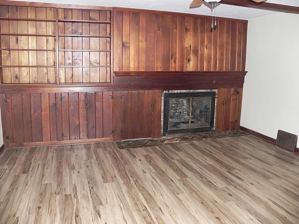 413 S Monroe Street Sturgis, MI 49091