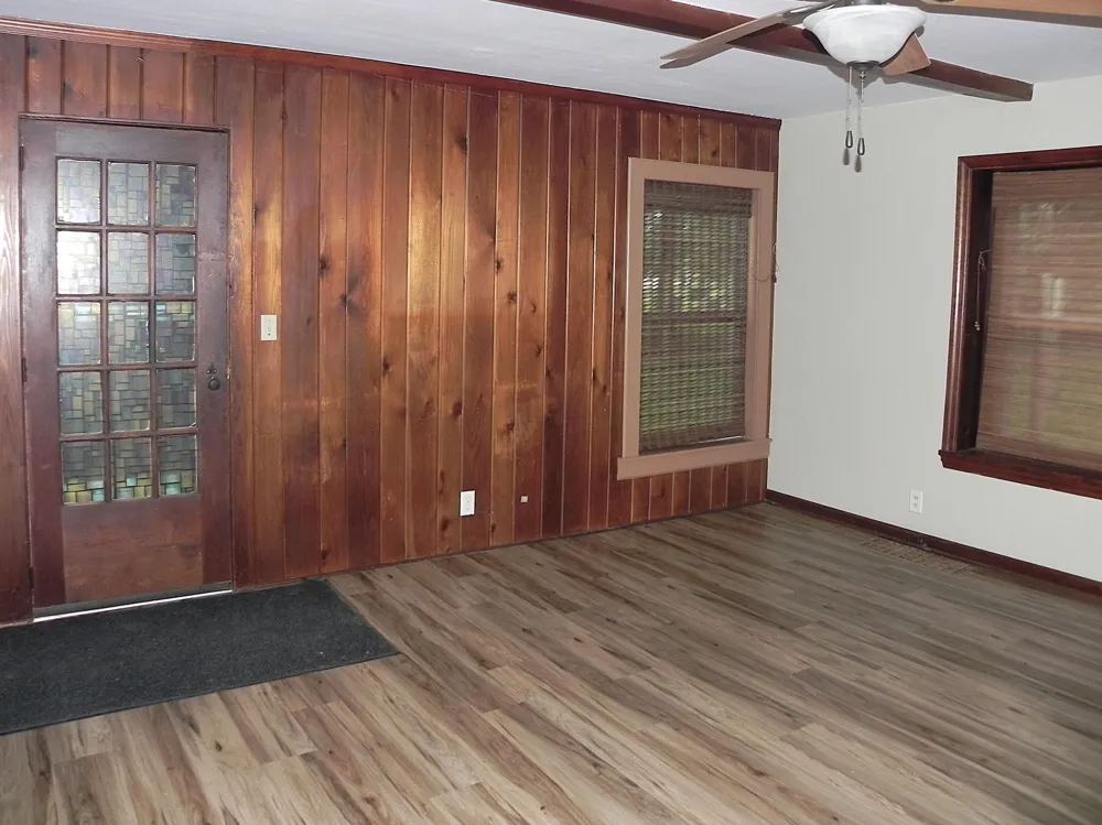 413 S Monroe Street Sturgis, MI 49091