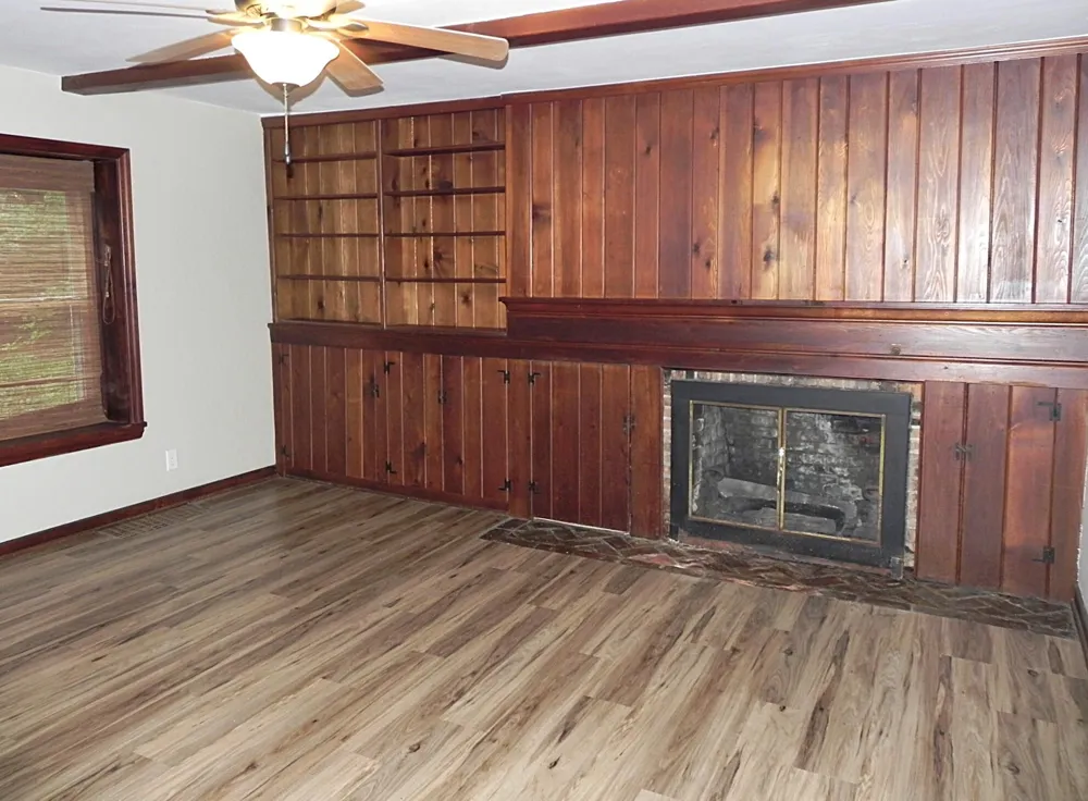 413 S Monroe Street Sturgis, MI 49091