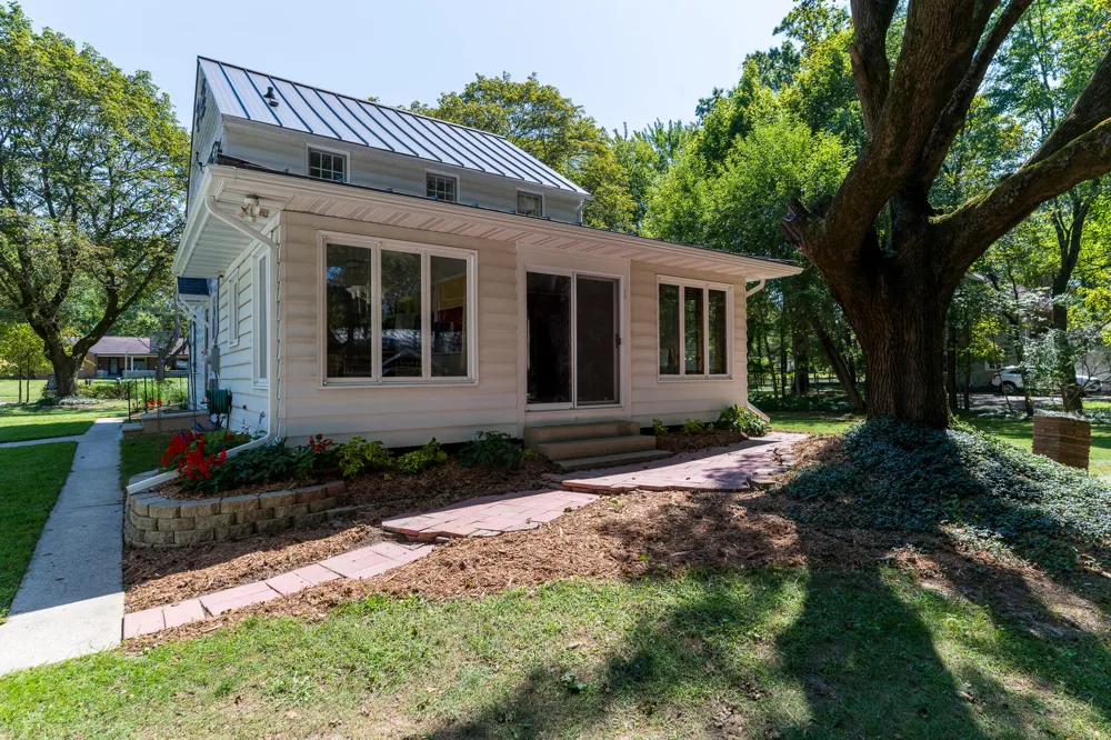 8620 S Westnedge Avenue Portage, MI 49002