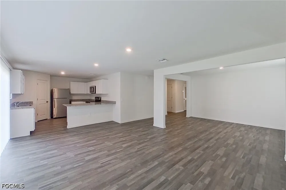 Garden Boulevard Cape Coral, FL 33909