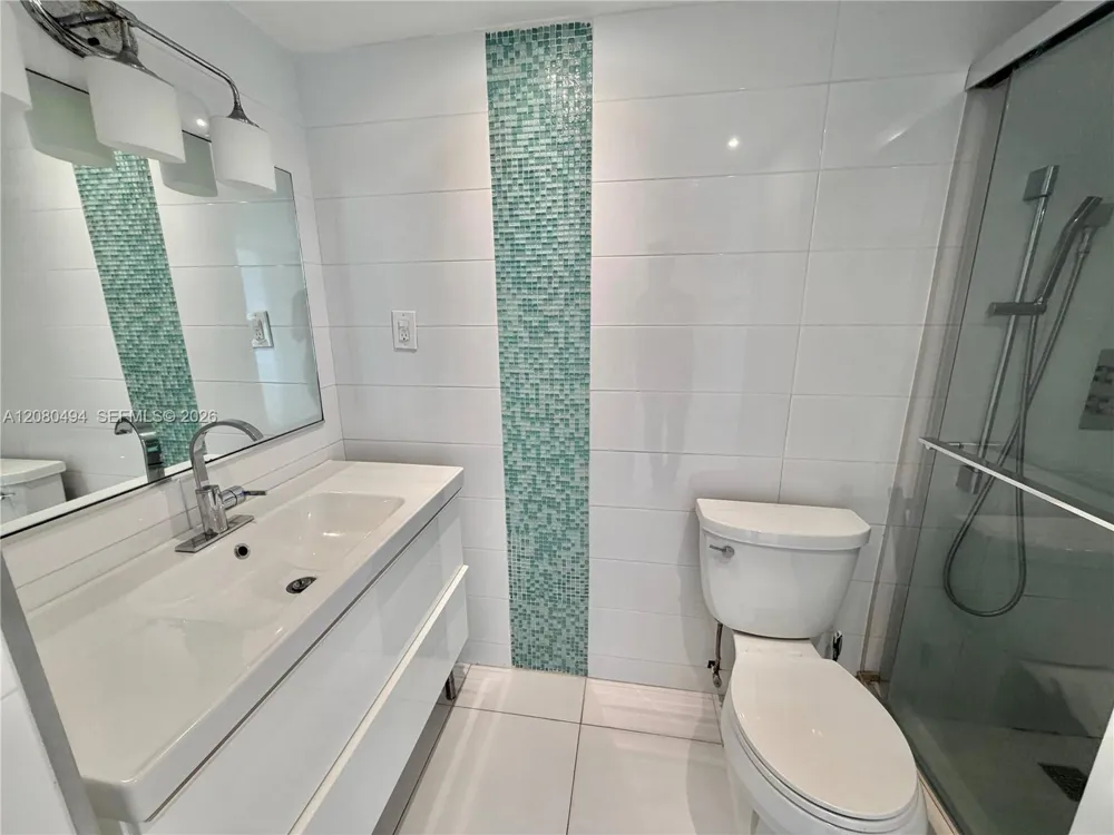 18081 Biscayne Blvd #504 Aventura, FL 33160