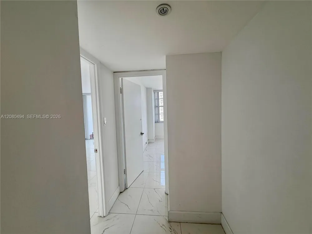 18081 Biscayne Blvd #504 Aventura, FL 33160