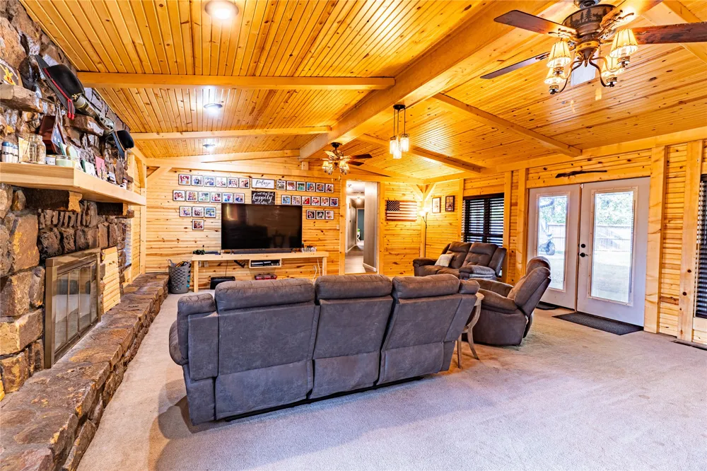 505 S Lakeridge Drive Bristow, OK 74010