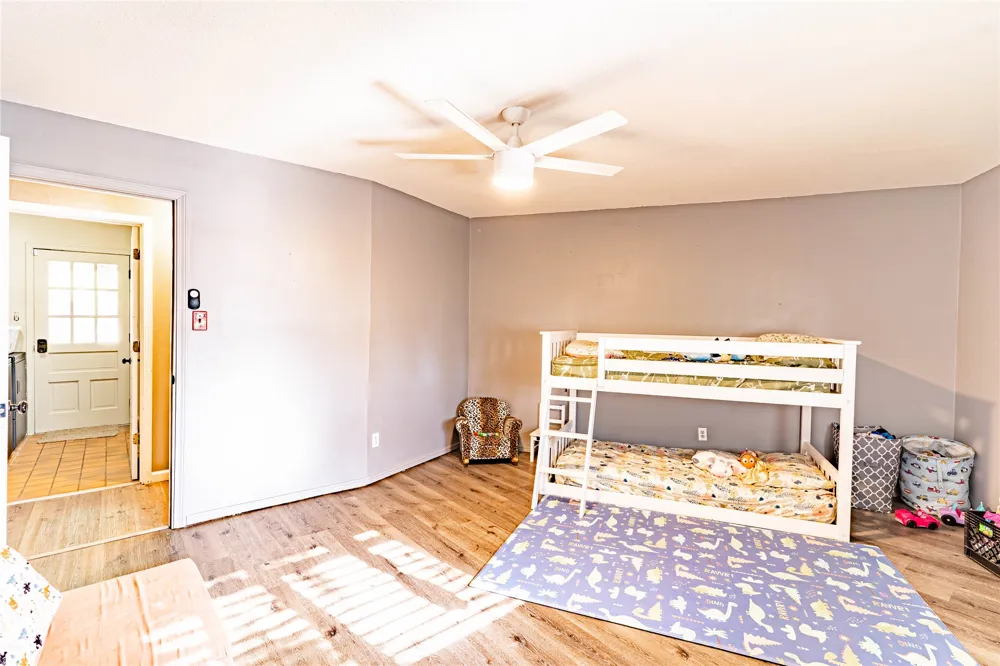 505 S Lakeridge Drive Bristow, OK 74010