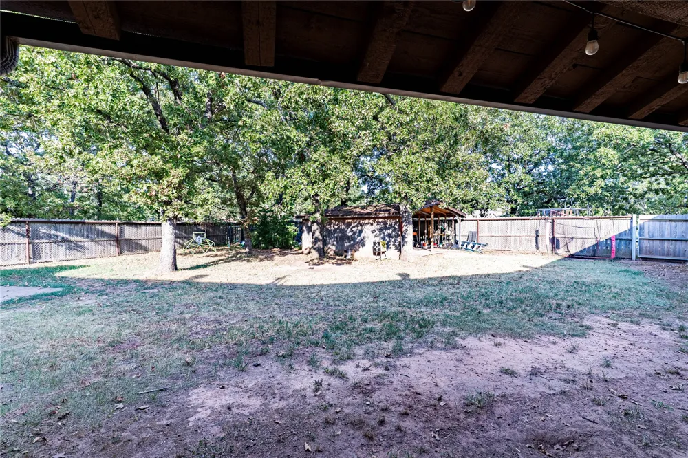505 S Lakeridge Drive Bristow, OK 74010