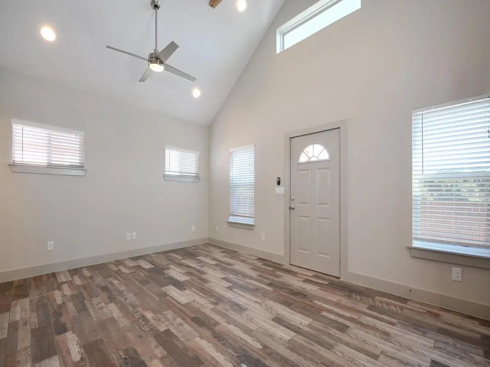 3141 E 12th Street #C Austin, TX 78702