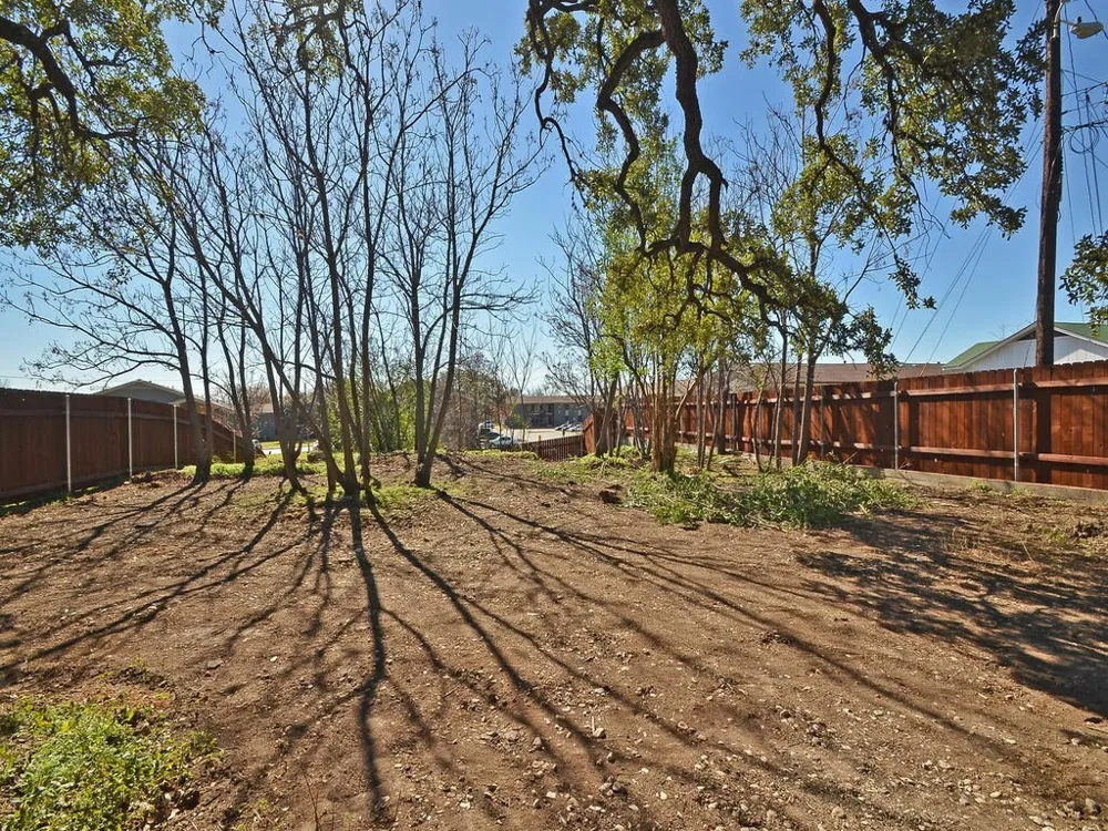 3141 E 12th Street #C Austin, TX 78702