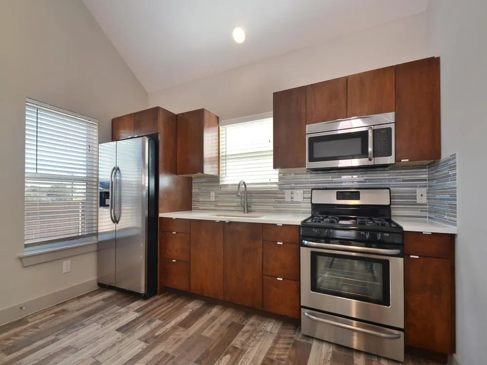 3141 E 12th Street #C Austin, TX 78702